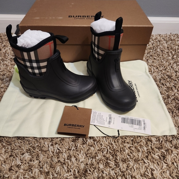 Burberry Kids Mini Flinton size 26 - Picture 2 of 7